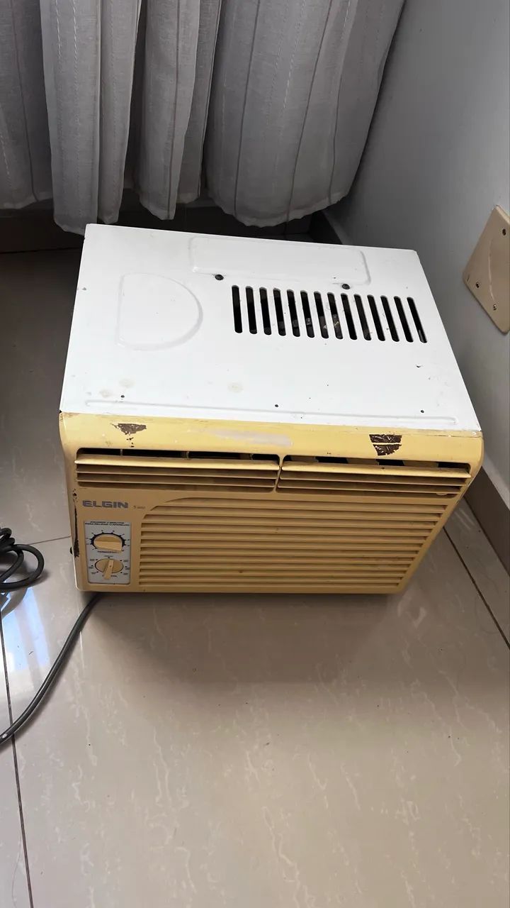 Ar condicionado ELGIN 5.000 funcionando