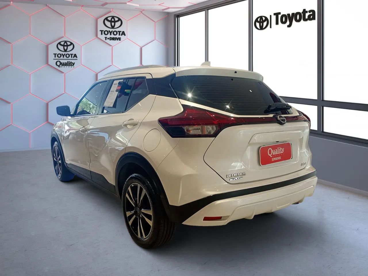 Nissan Kicks Play Sense 1.6 16V Flex Aut., foto 3 de 15