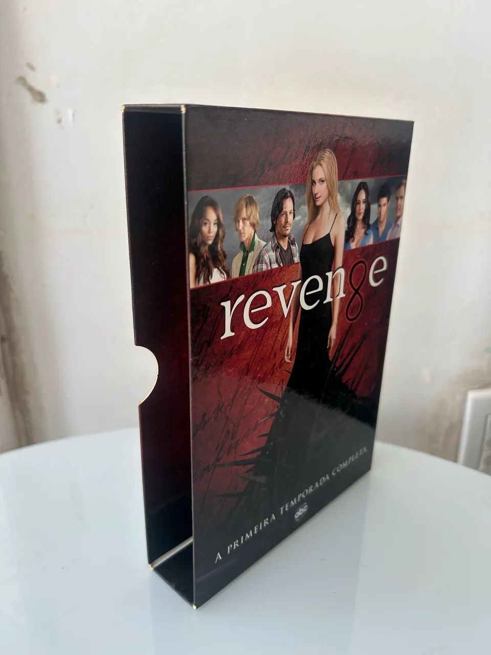 Box Revenge Primeira temporada completo - DVD, Blu-Ray e Vídeo