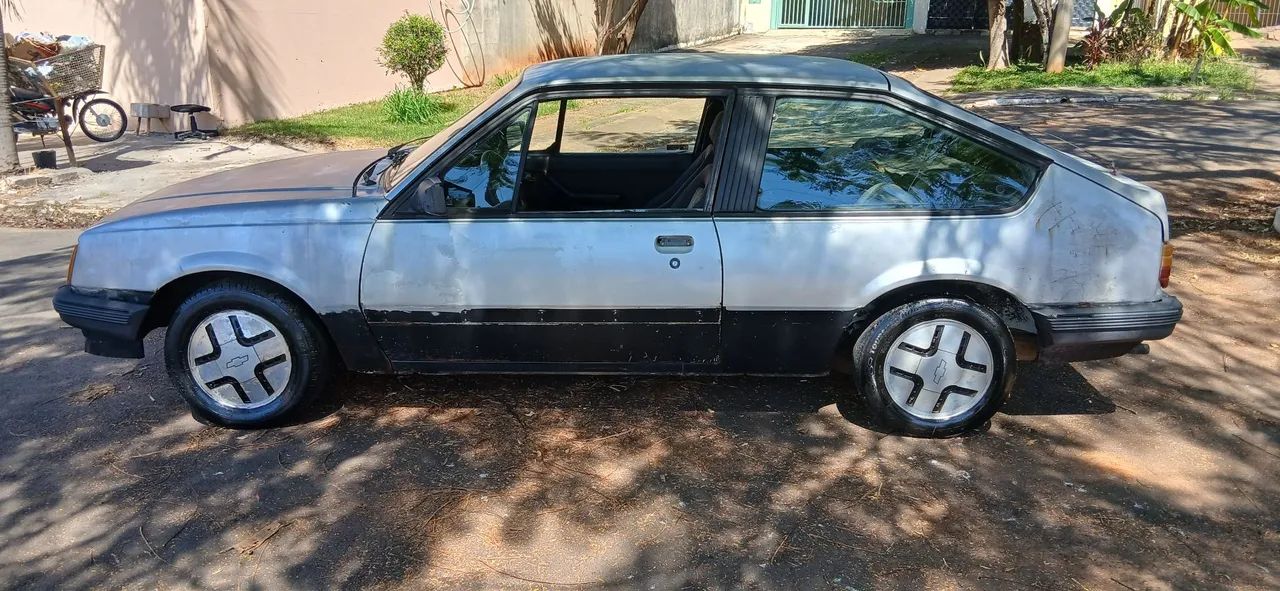 Chevrolet Monza Classic SE 2.0 /mpfi E EFI 2P E 4P 1987 - Foto 3