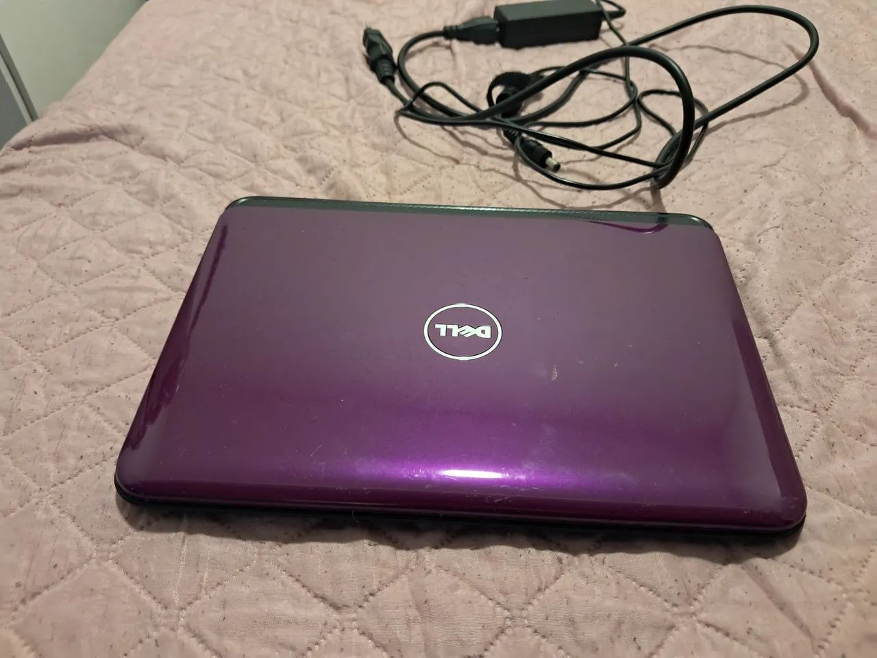 Netbook DELL, ótimo para estudos,  bateria boa