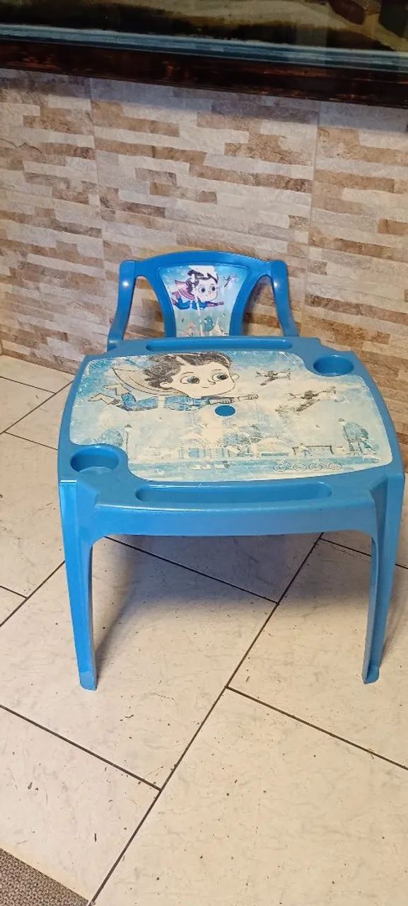 Mesinha com cadeira azul infantil  - Foto 3