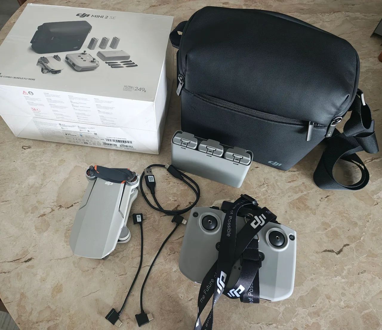 DRONE DJI MINI 2 SE COMBO FLY MORE IMPECÁVEL - Drones - Marco