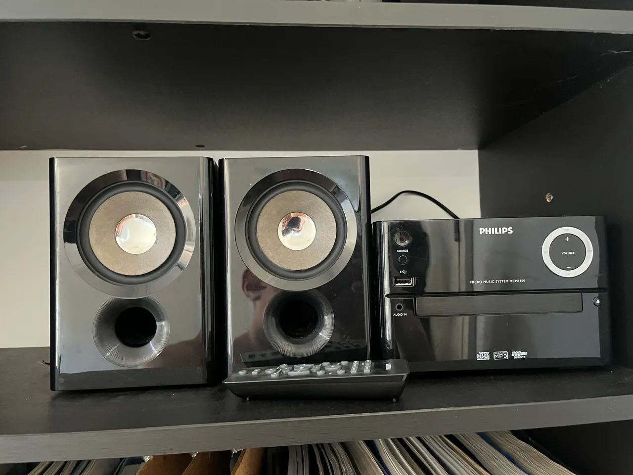 Micro System Philips MCM1150 - USB, CD, MP3 e Auxiliar - Foto 2
