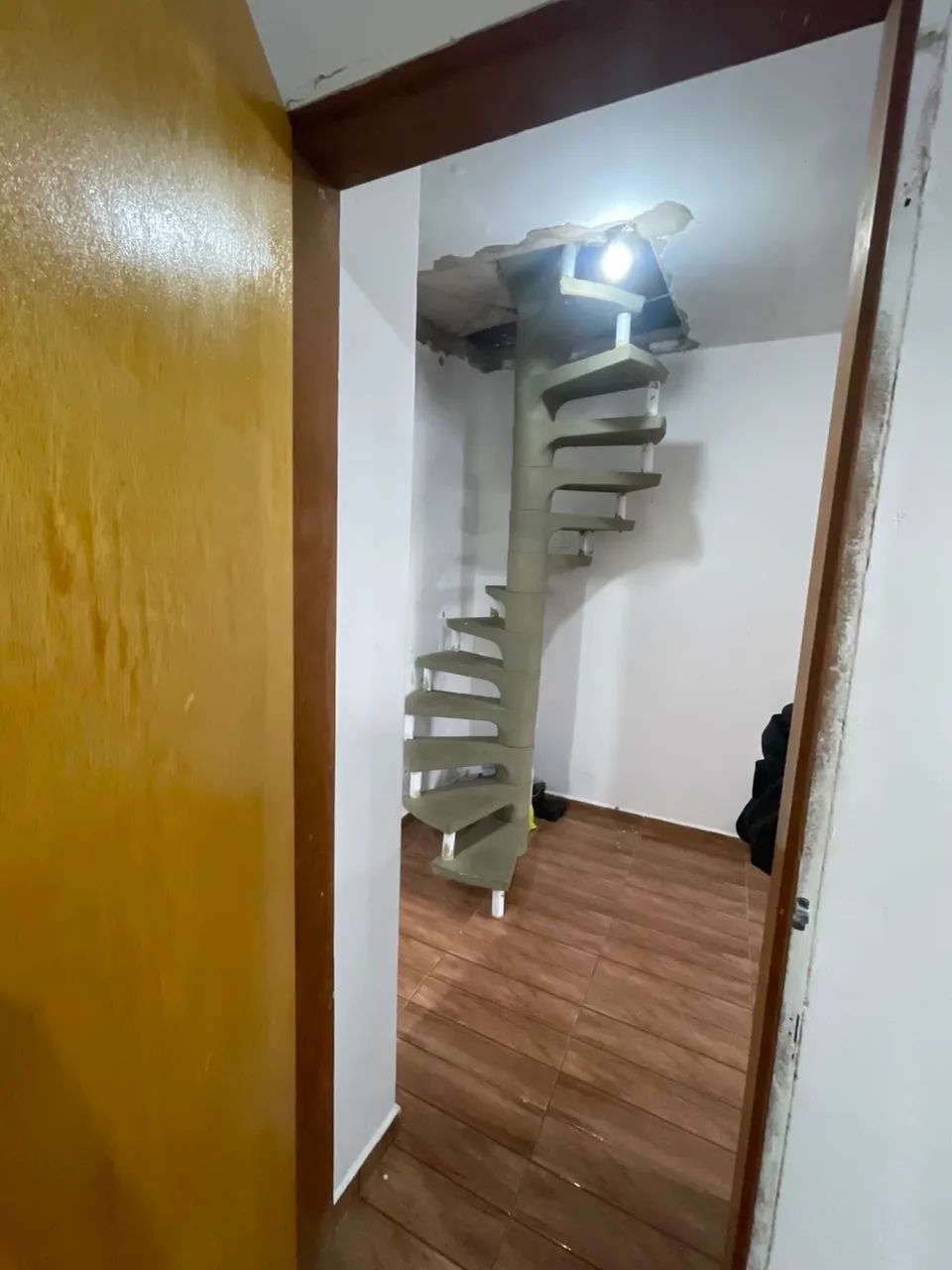 Vendo casa aceito proposta como carro e dinheiro  - Foto 4