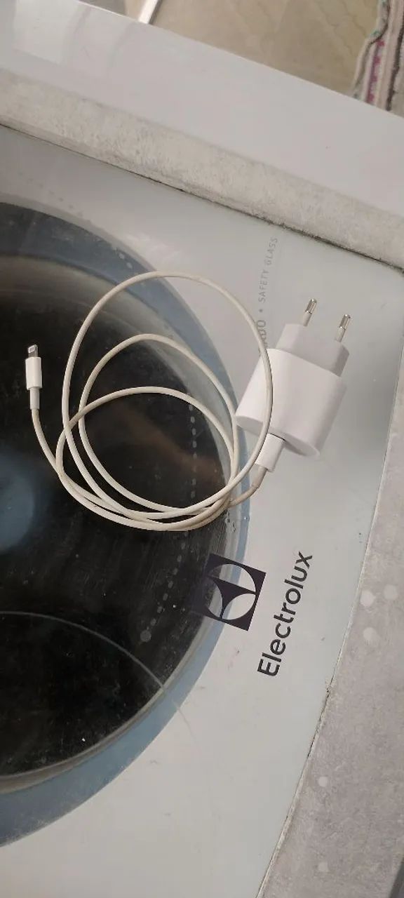 Vende-se carregador de iPhone original 