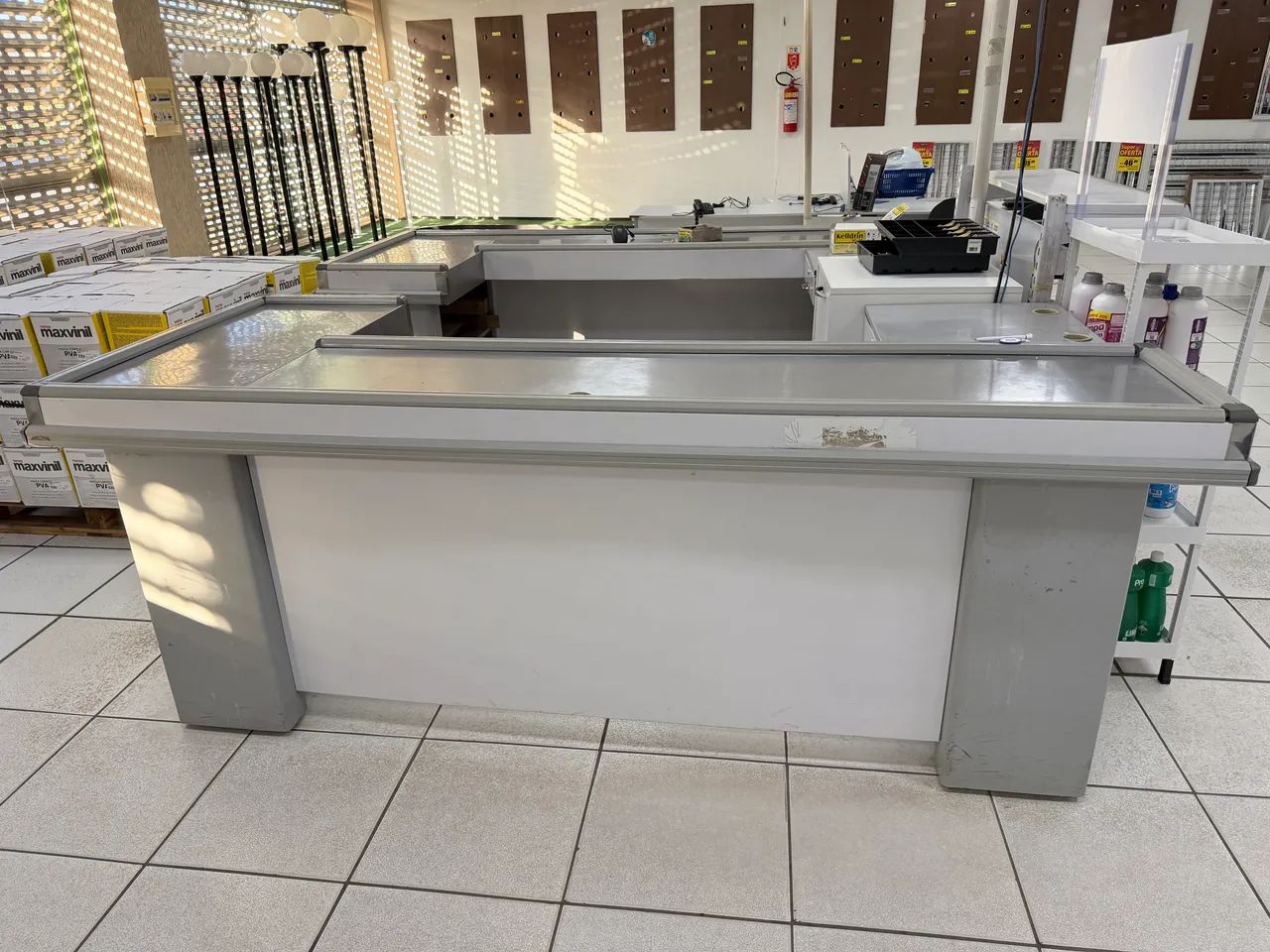 Balcão e vitrine loja - Foto 4