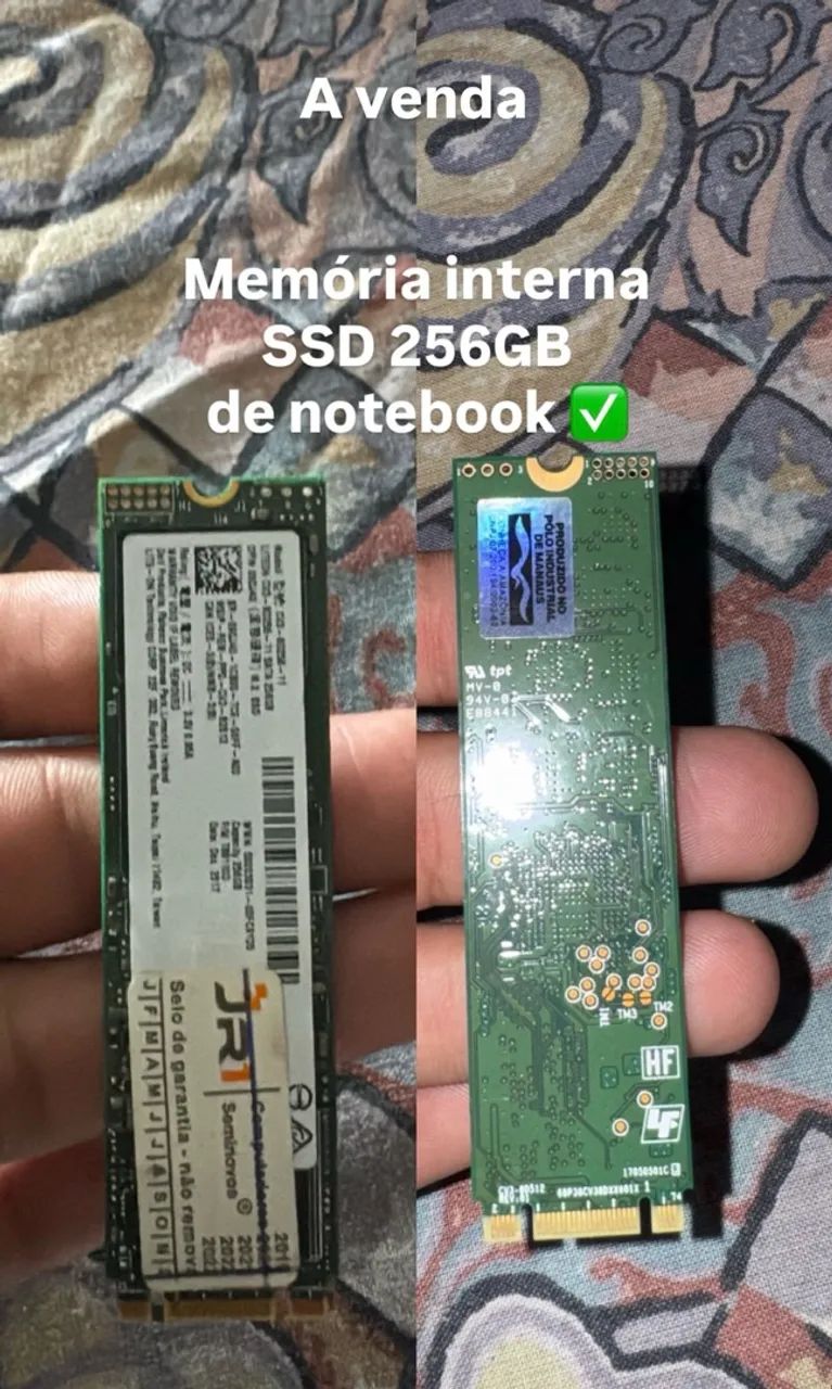 Memória interna SSD 256GB de notebook.