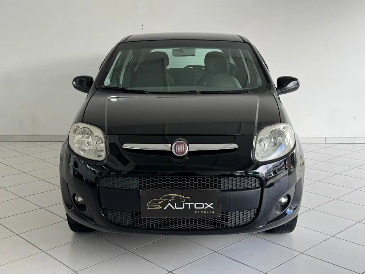 Fiat Palio Attractive 1.0 EVO Fire Flex 8V 5P 2013 - Foto 2