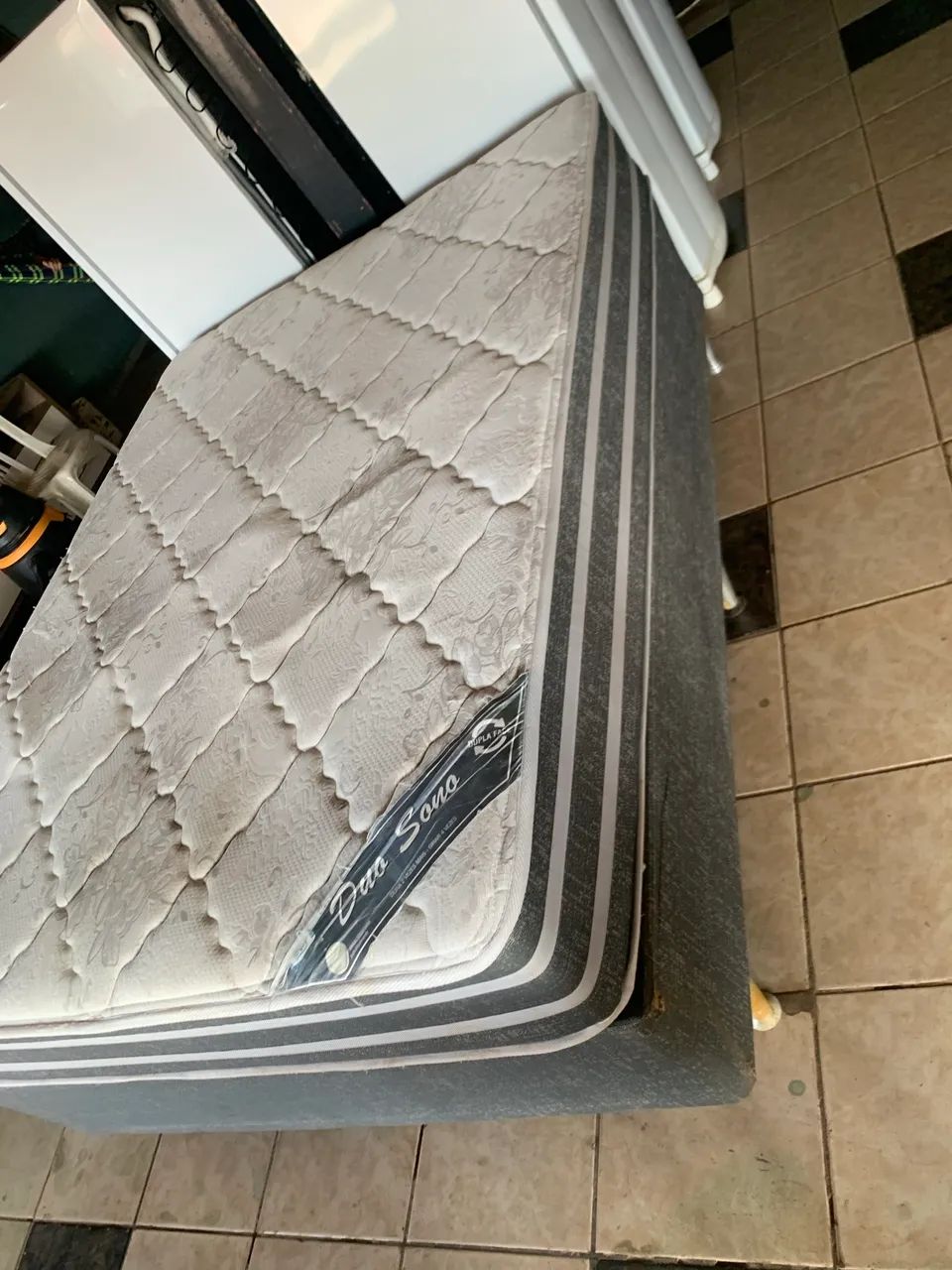 Vendo esss cama mola ensacada padrão  - Foto 2