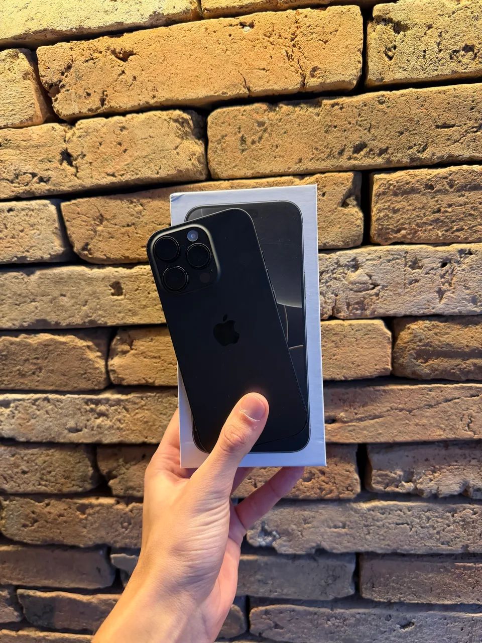 iPhone 16 Pro 256Gb Black