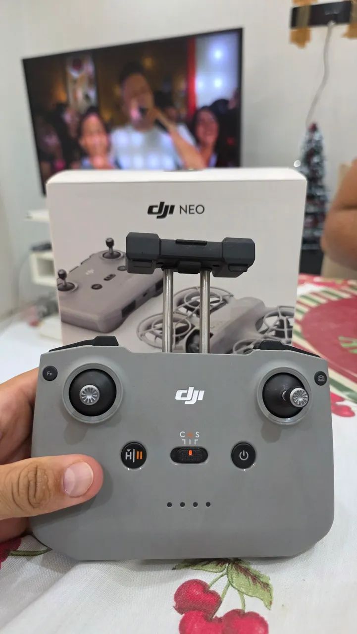 DRONE DJI NEO FLY MORE COMBO - Foto 4