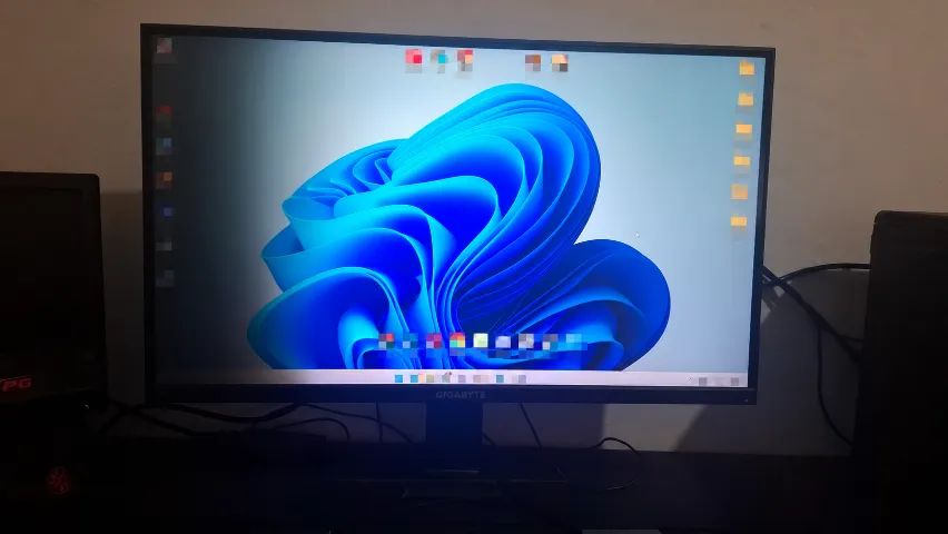 Monitor G27F 144hz  27'' FHD - Com Defeito