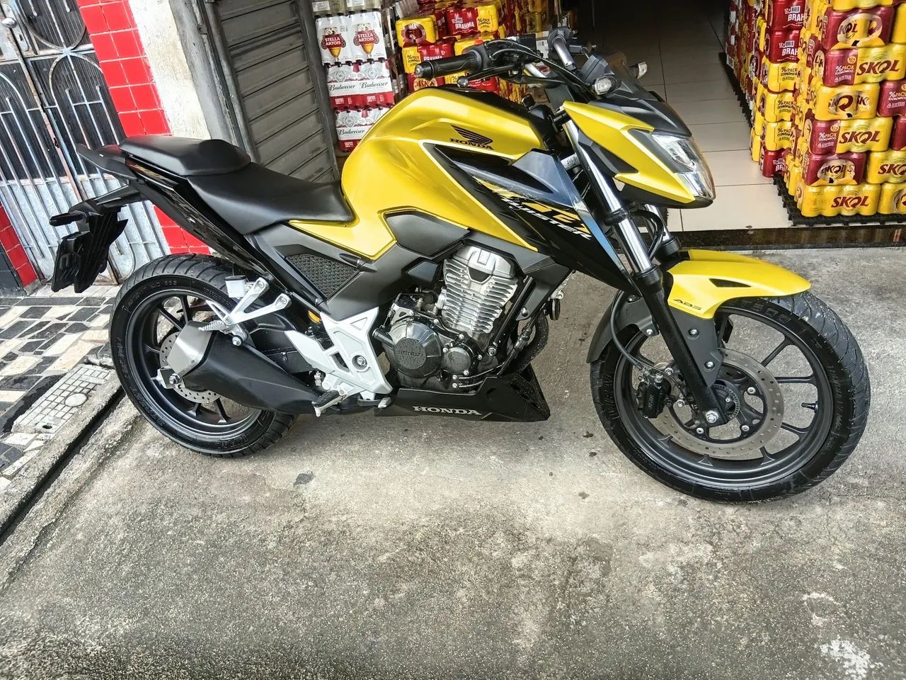 CB TWISTER  300F