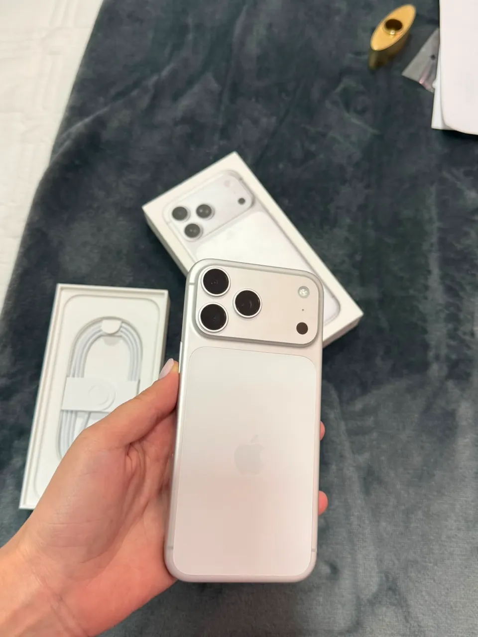 iPhone 17 Pro max 256gb Silver Anápolis - Celulares e Smartphones