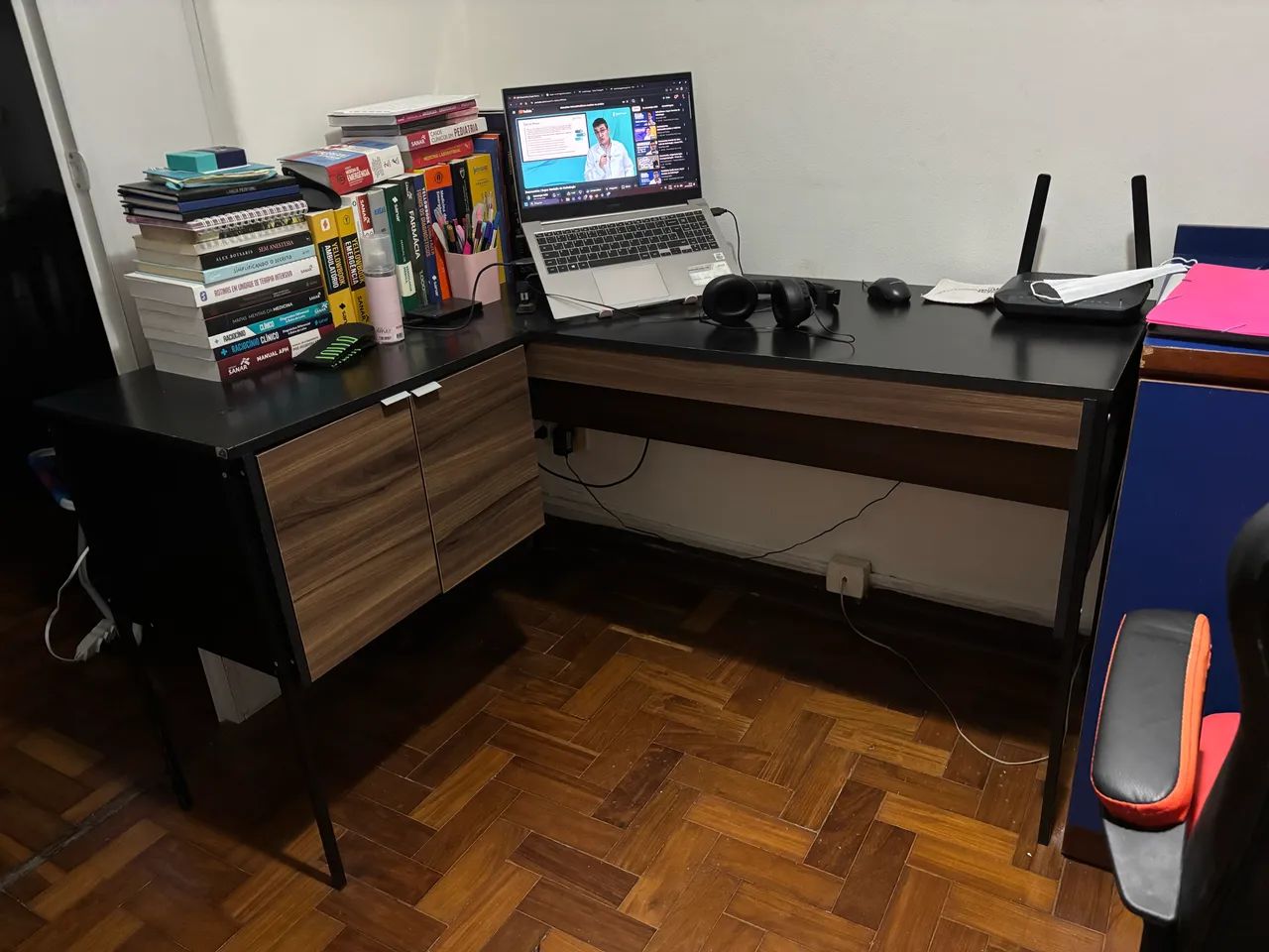 Office Desk