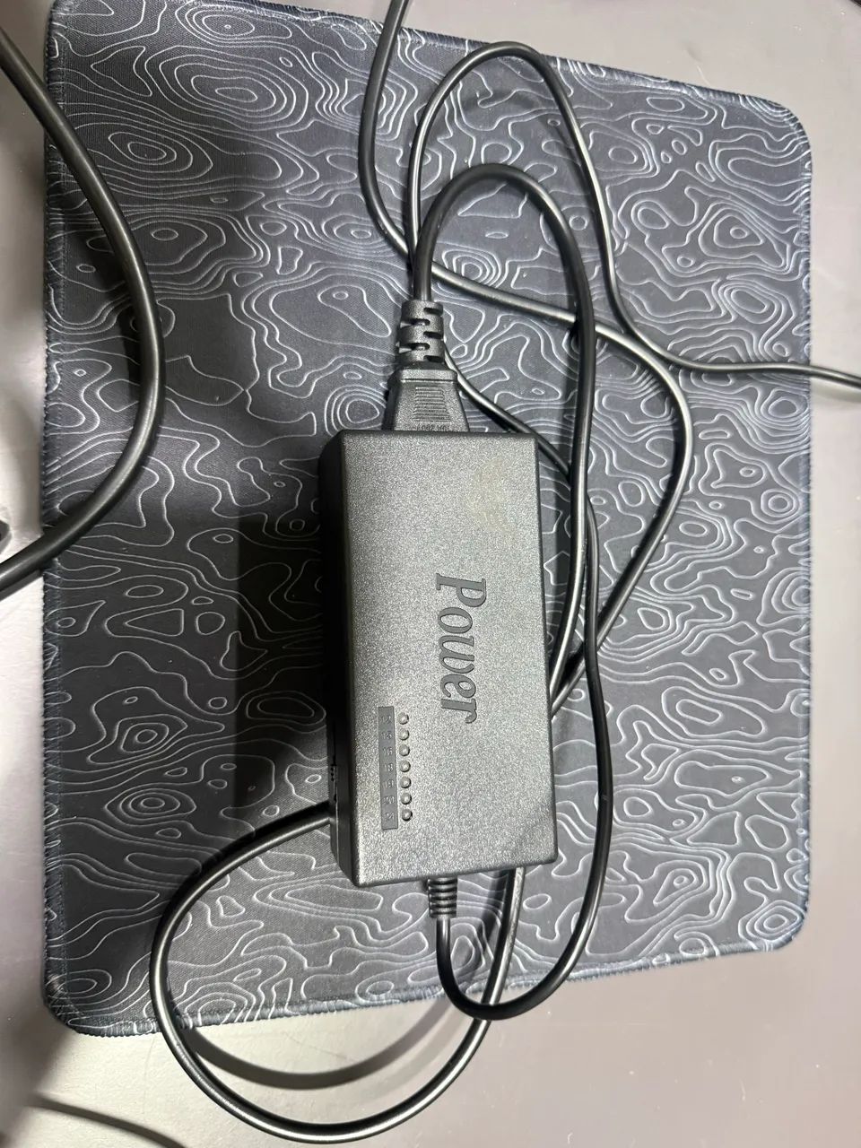 Carregador universal notebook 