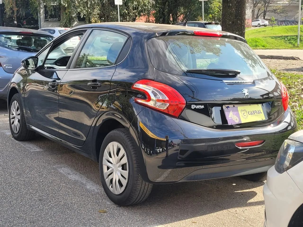 Peugeot 208 Active/active Pack 1.5 Flex 8V 5P 2014 - Foto 2
