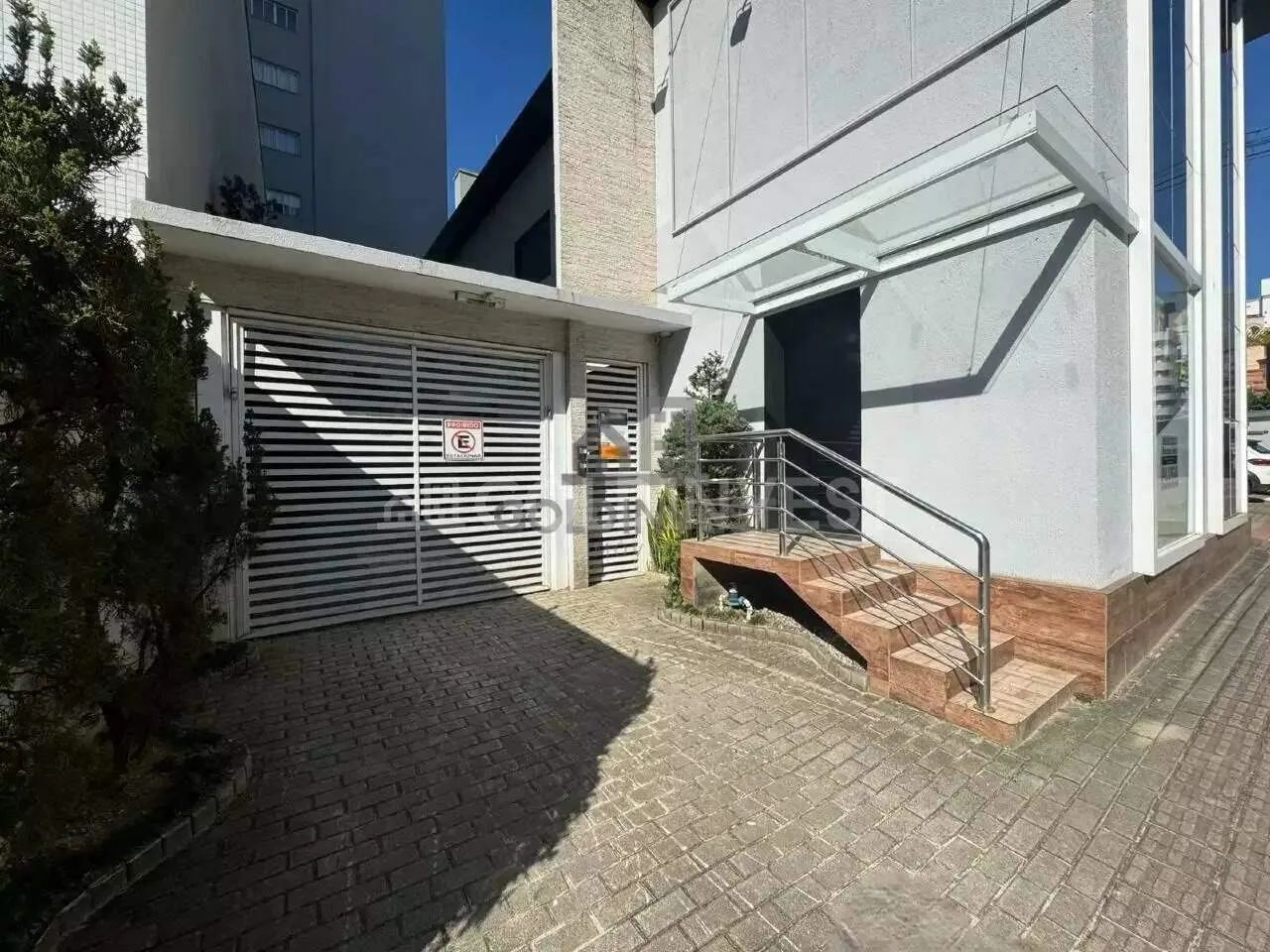 Sala comercial com 130m² no CENTRO de Brusque!!! - Foto 2