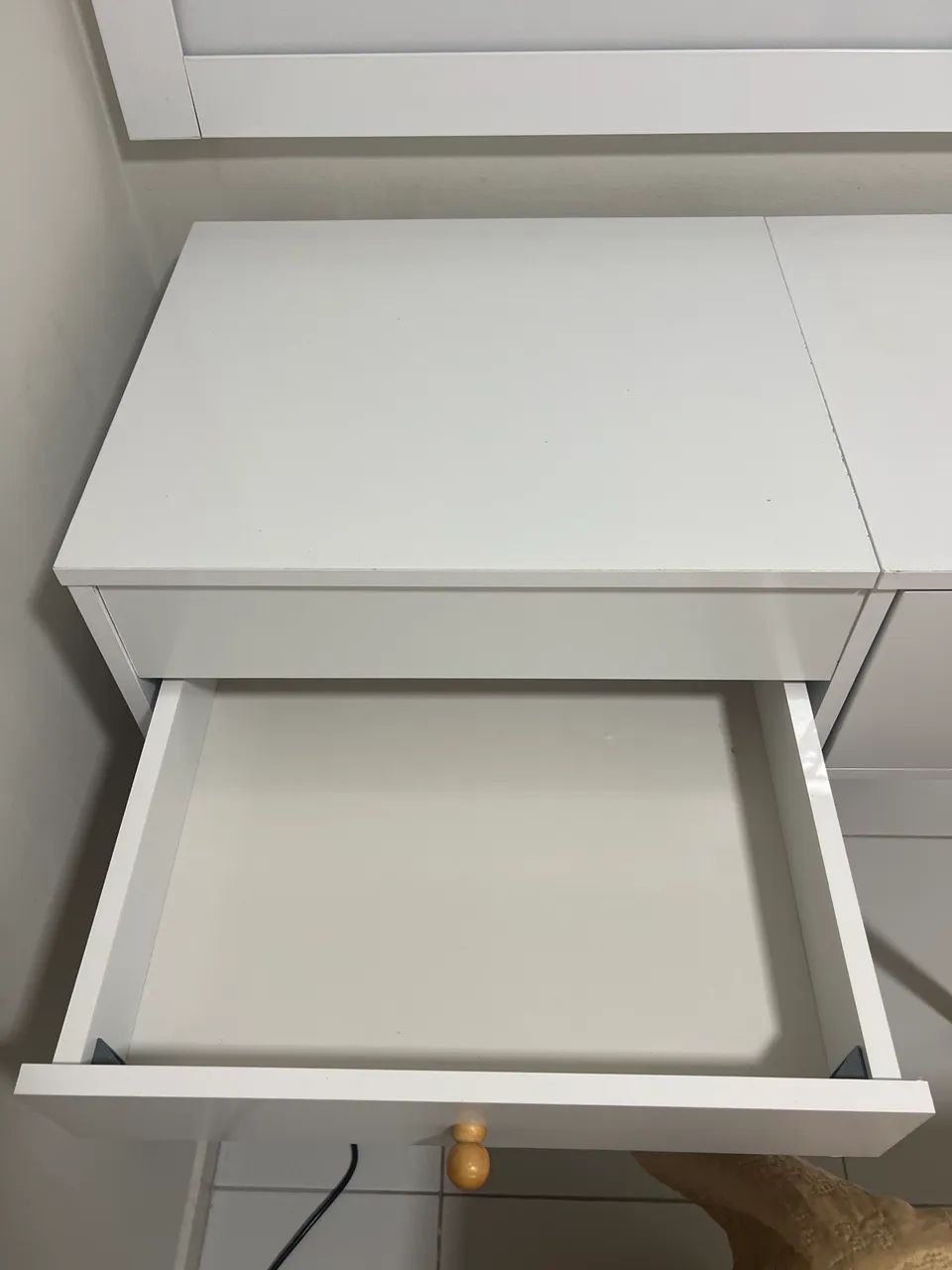 (Penteadeira retro cristal 3 gavetas branco - Olivar Móveis - Foto 3