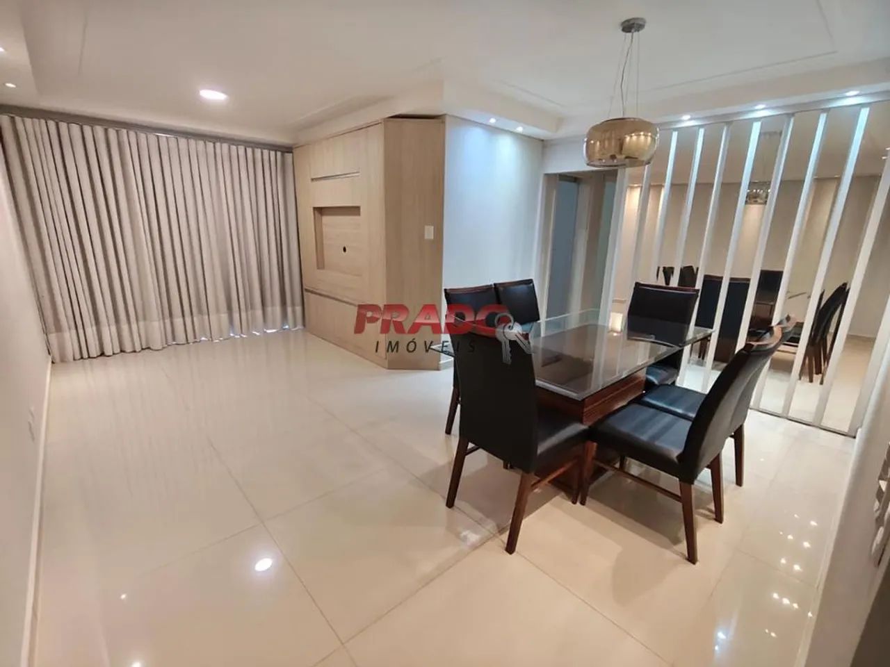 Apartamento para alugar em Maringá, Zona 03, com 3 quartos, com 83 m², Villa Paradiso