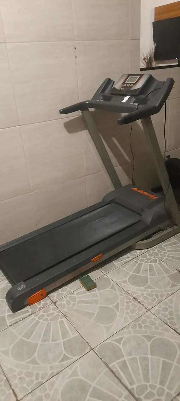 Esteira  Athletic 120 kg - Foto 2