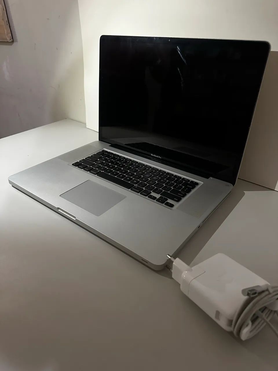 MacBook tela 17 polegadas 2011 EUA 16GB - Foto 2