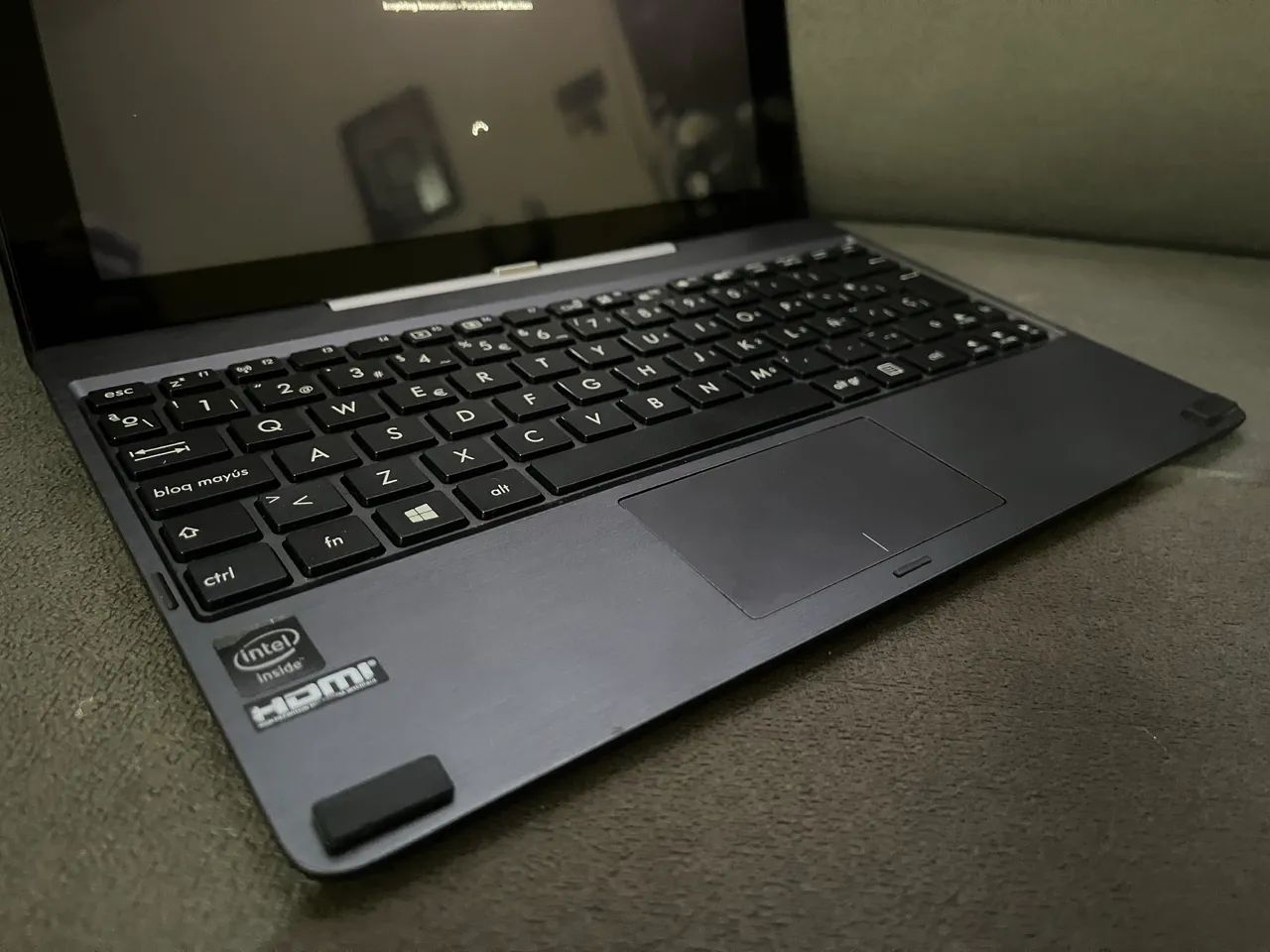 Mini notebook Asus Hobrido SSD64 Gb Win10 Pacote Office - Foto 2