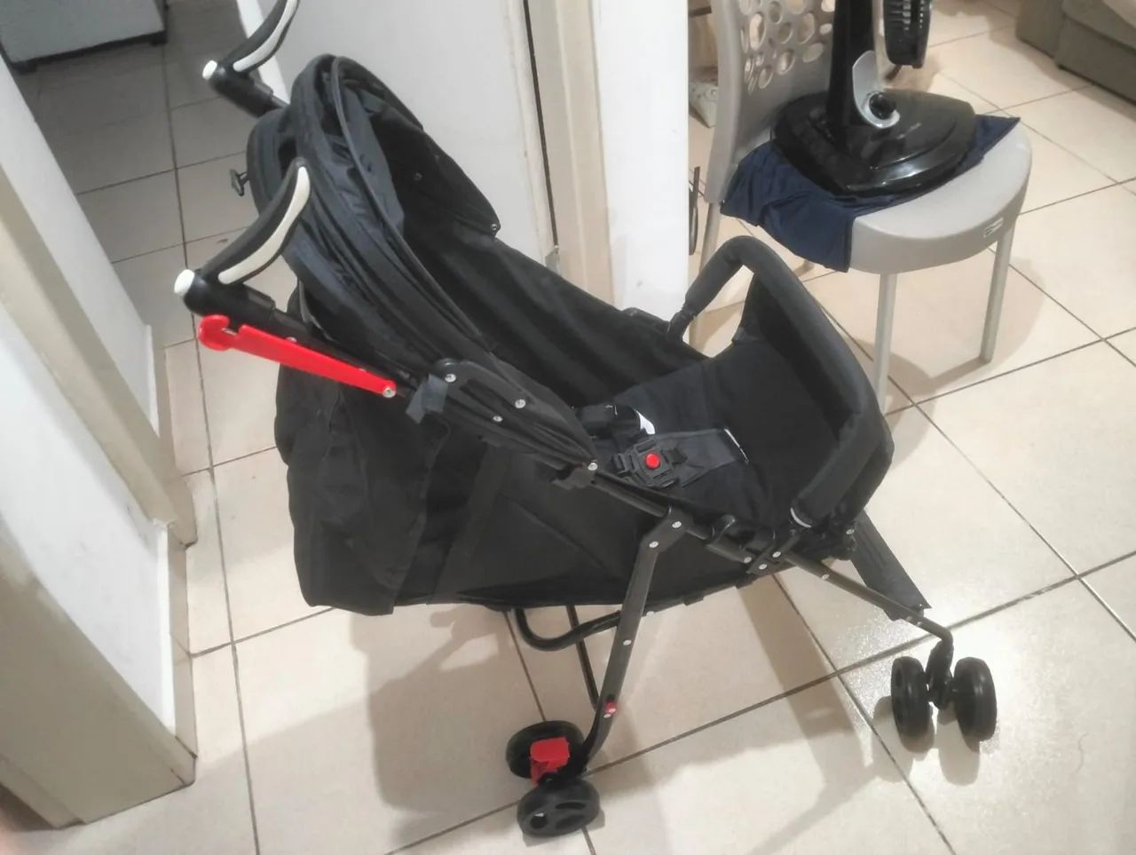 VENDO CARRINHO DE PASSEIO 65562851693569122