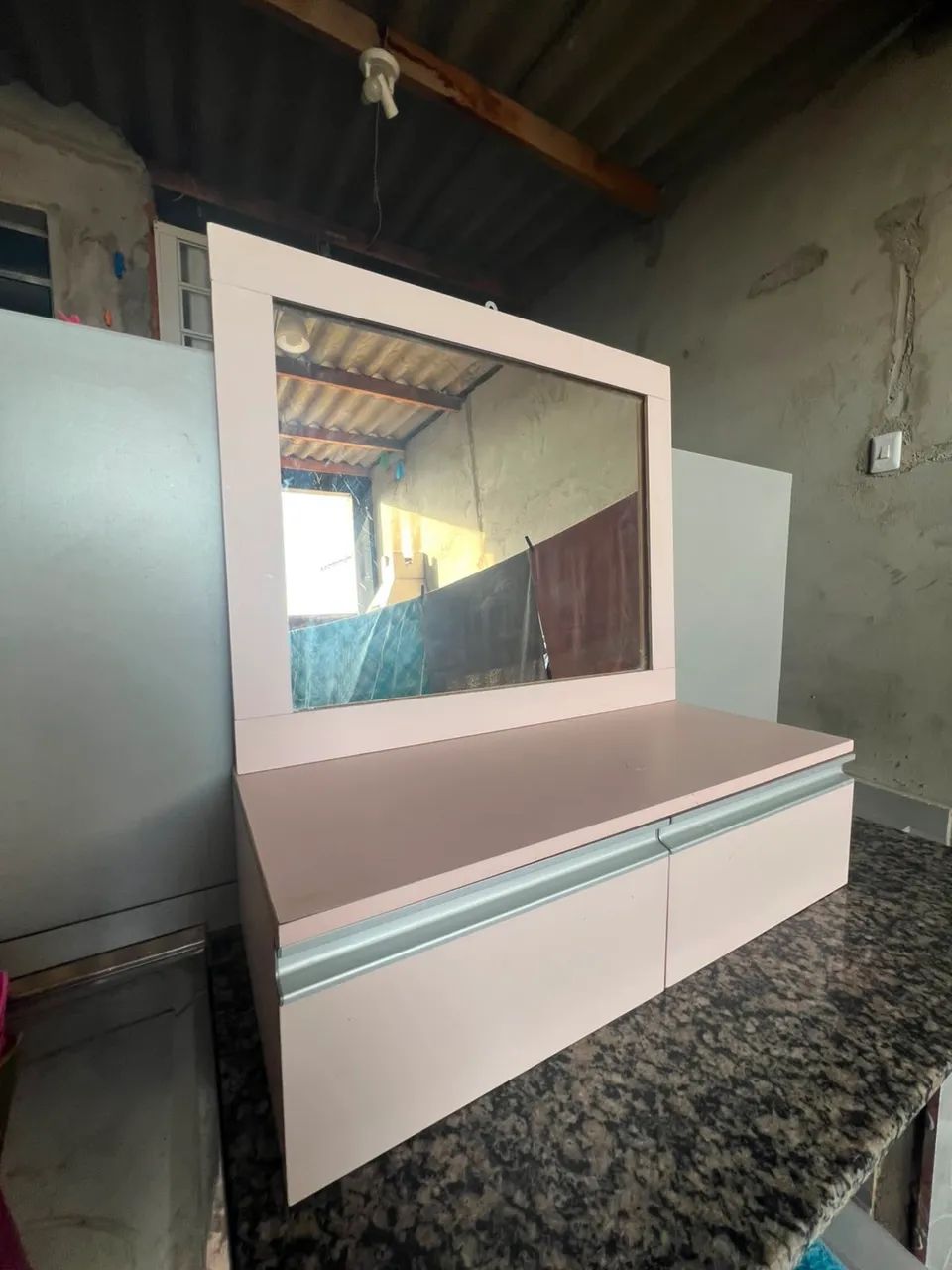 Penteadeira Aérea Rosa Duas Gavetas  - Foto 2