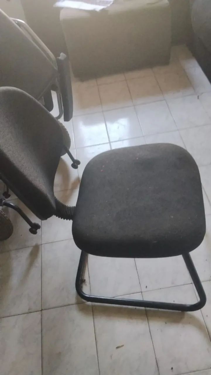 Cadeira fixa  - Foto 2