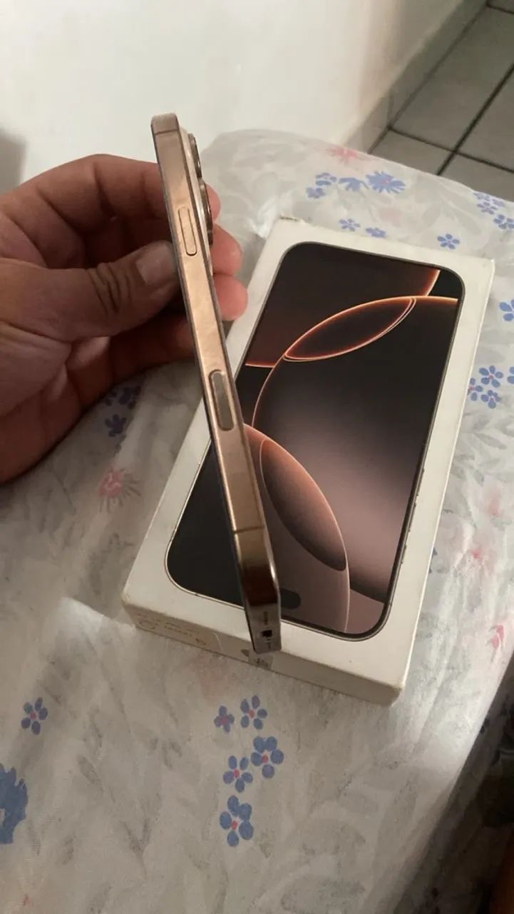 iPhone 16 pro max  - Foto 4