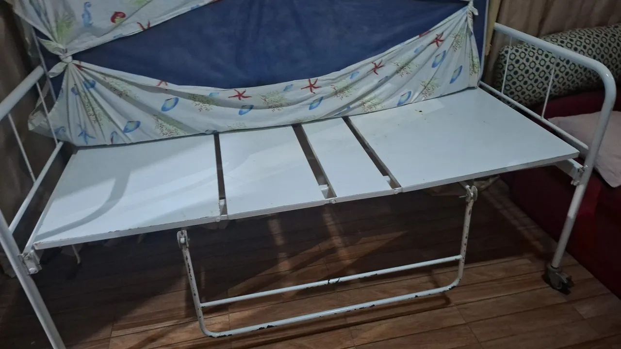 Cama hospitalar