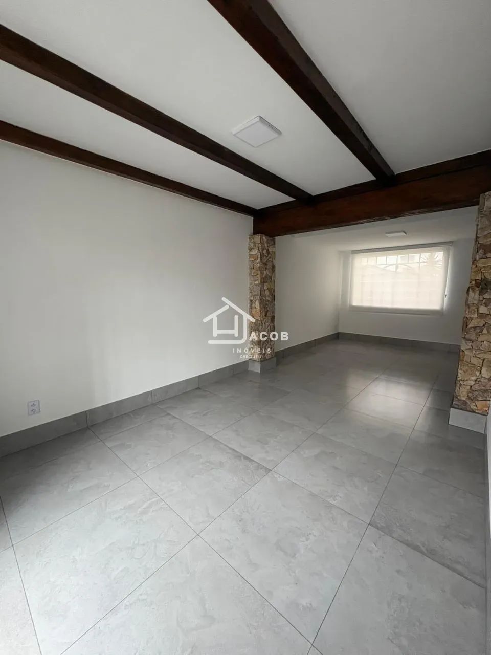 SALA COMERCIAL PARA LOCAÇÃO NO CENTRO - Foto 4