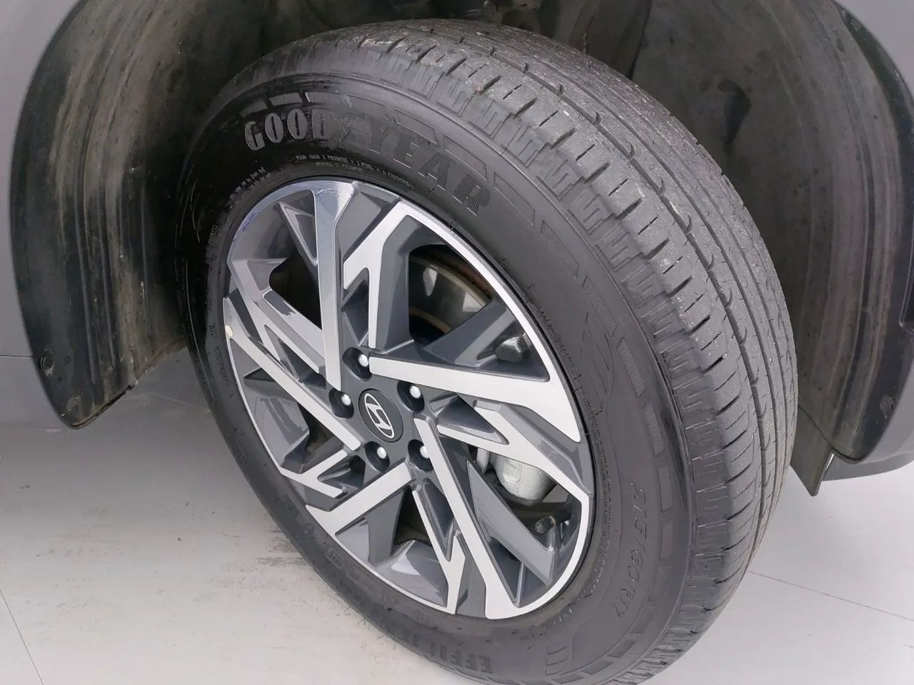 Hyundai Creta Limited 1.0 TB 12V Flex Aut., foto 13 de 18