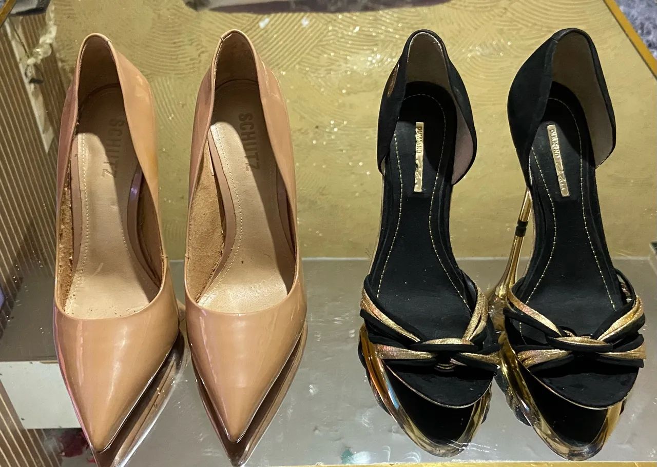 Saltos altos da marca SCHUTZ  - Foto 4