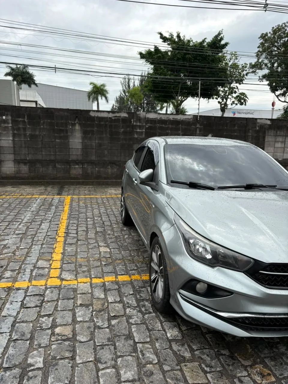 Fiat Cronos Precision 1.8 16V Flex Aut. 2019 - Foto 2
