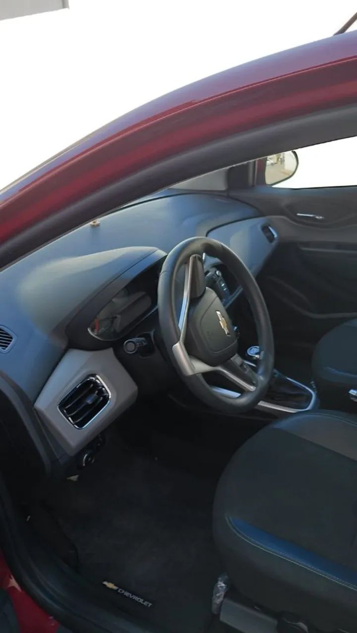 Chevrolet Onix Hatch LT 1.0 8V Flex Mec. 4P 2019 - Foto 4