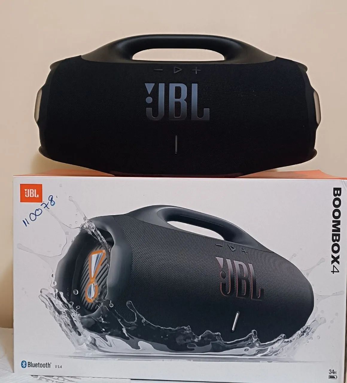 JBL bombox4 