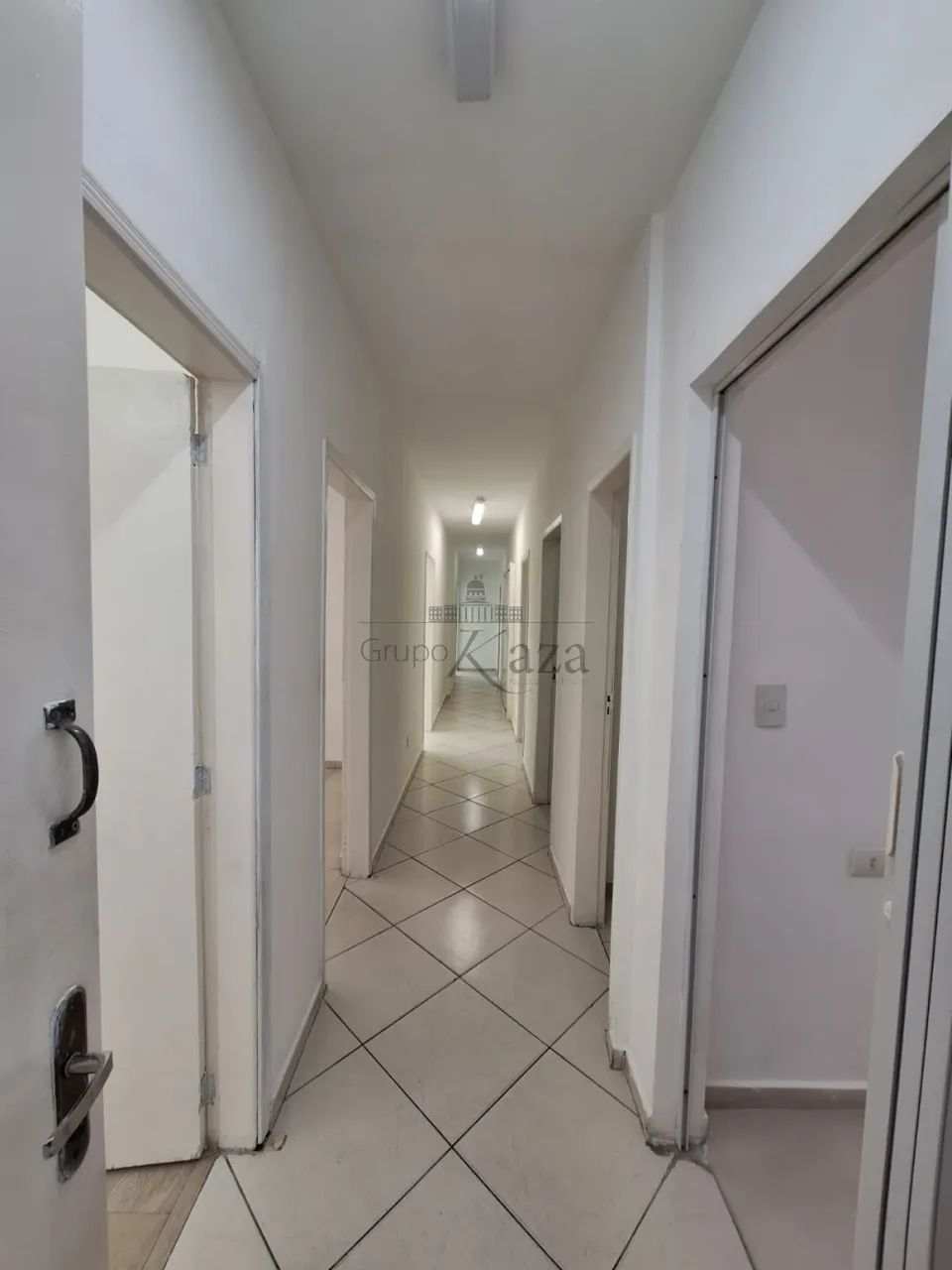 Casa Comercial - Jardim São Dimas - 170m². - Foto 4