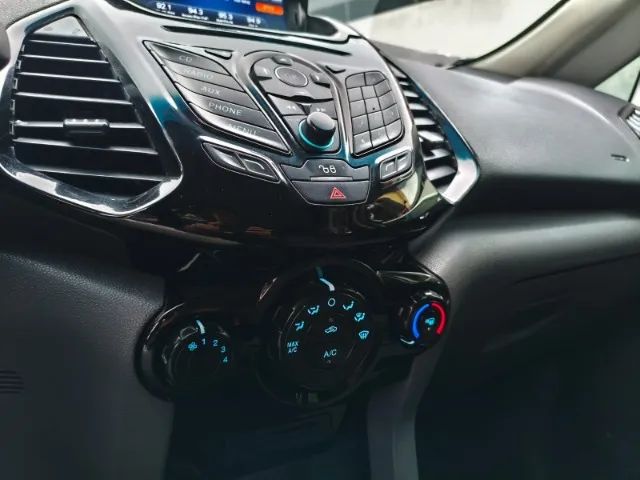 Ford EcoSport FREESTYLE 1.6 16V Flex 5p, foto 8 de 12