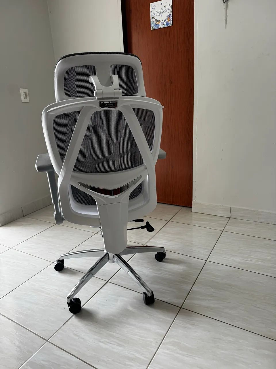 Cadeira ergonômica - Foto 3
