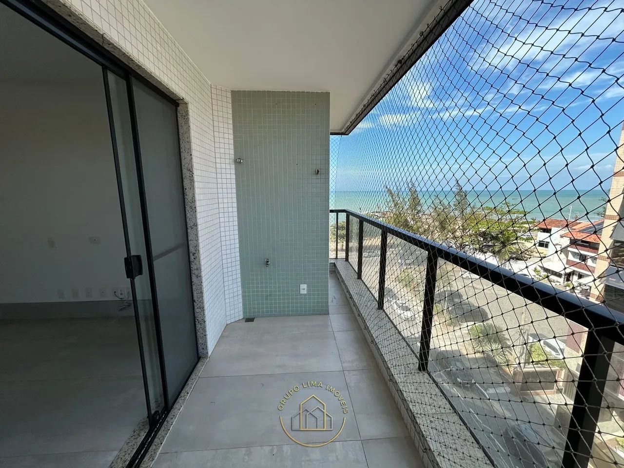Apartamento com 3 quartos, sendo 1 suíte, Cavaleiros, Macaé/RJ