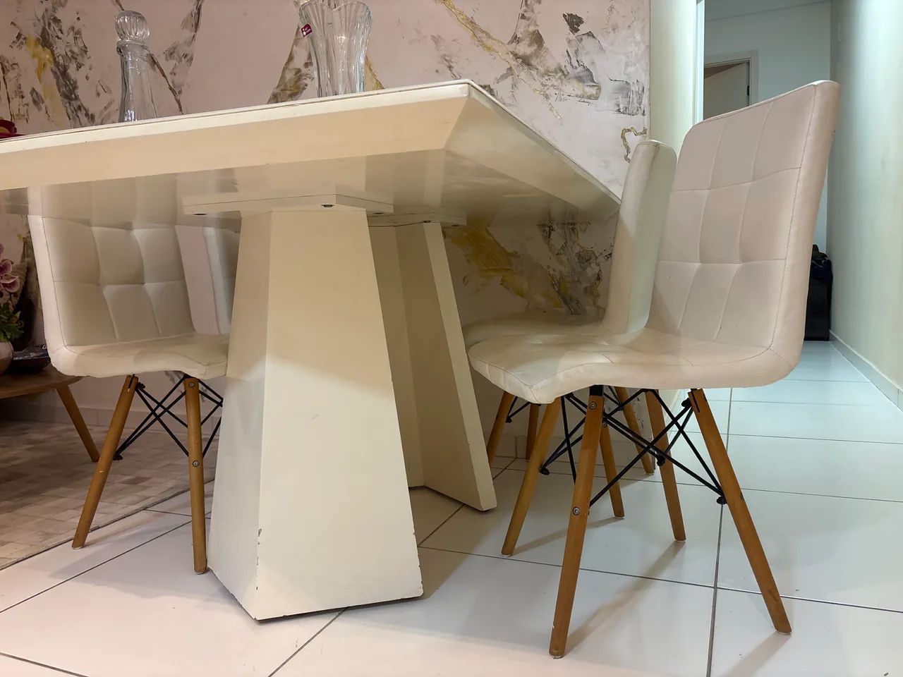 Mesa com 4 cadeiras  - Foto 4