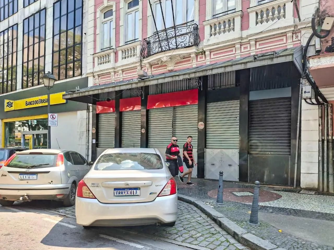 LOJÃO 360M² SEM COLUNAS NO MELHOR PONTO DE PETRÓPOLIS  - Foto 2