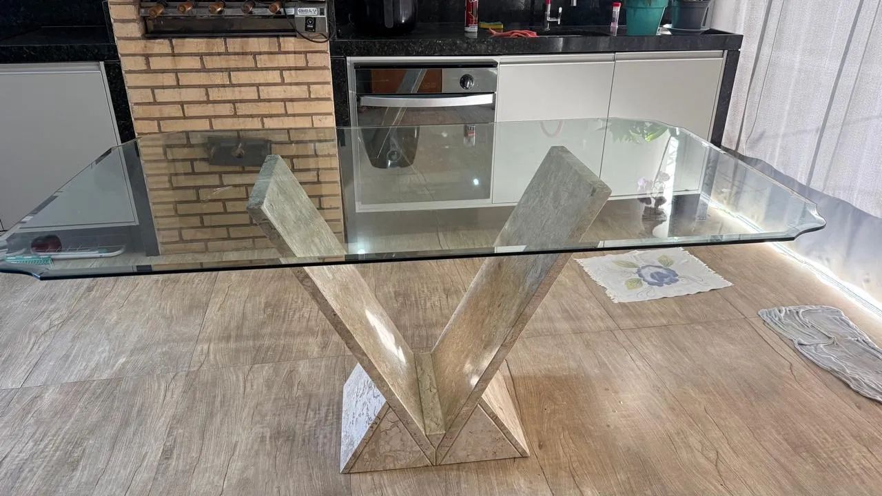 Mesa de mármore e vidro para 06 cadeiras - Foto 2