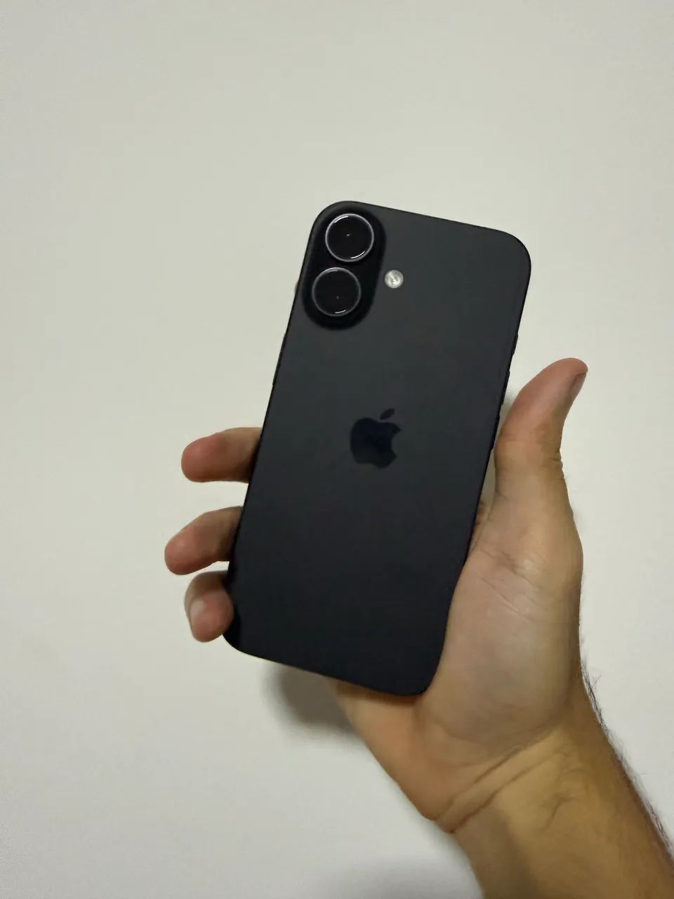 iPhone 16 128 Gb 3 messes de Garantia Apple  - Foto 3