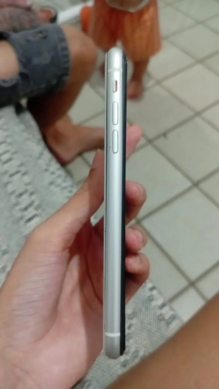Vendo iPhone XR  - Foto 5