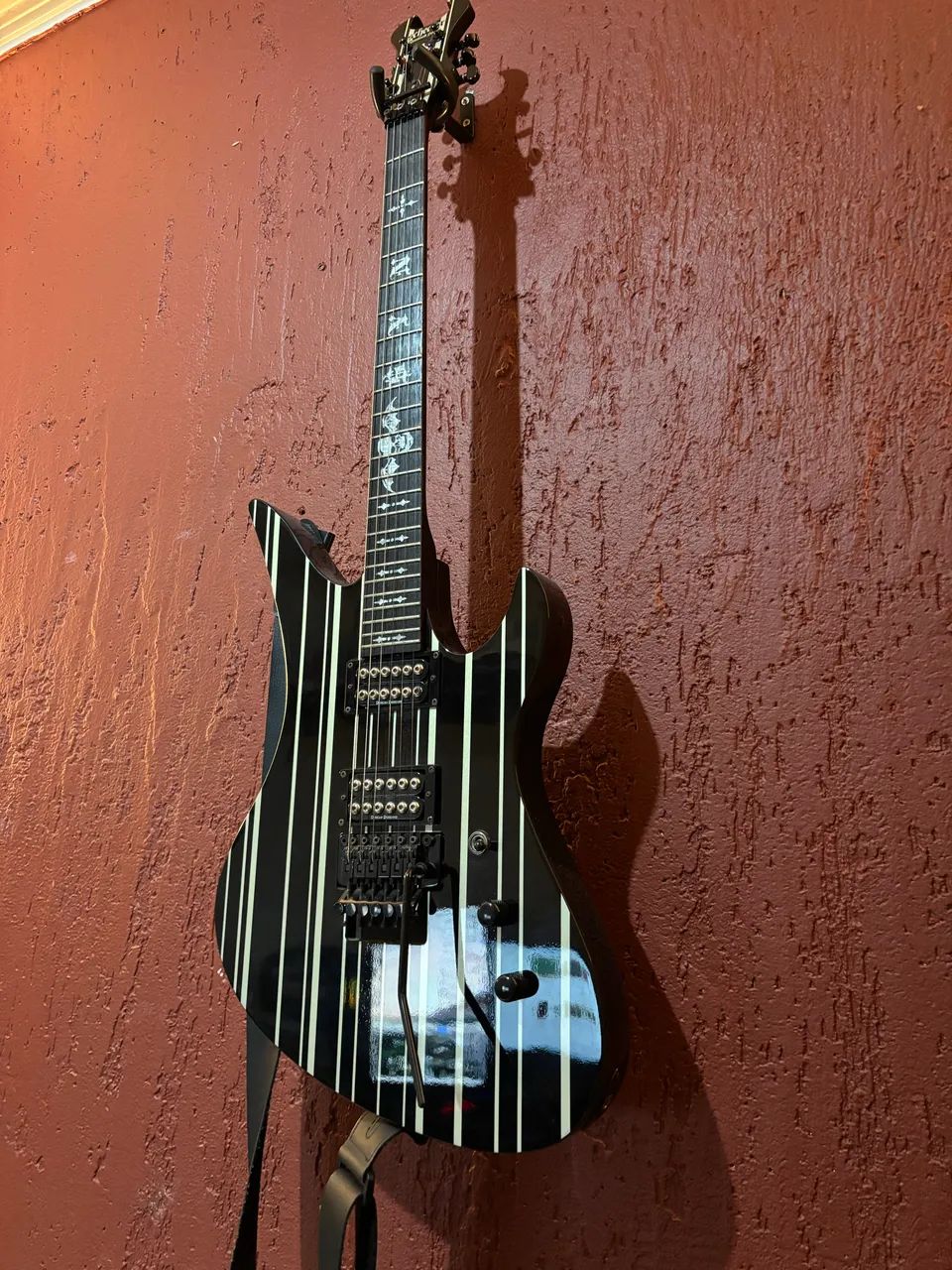 Guitarra Schecter Syn standard