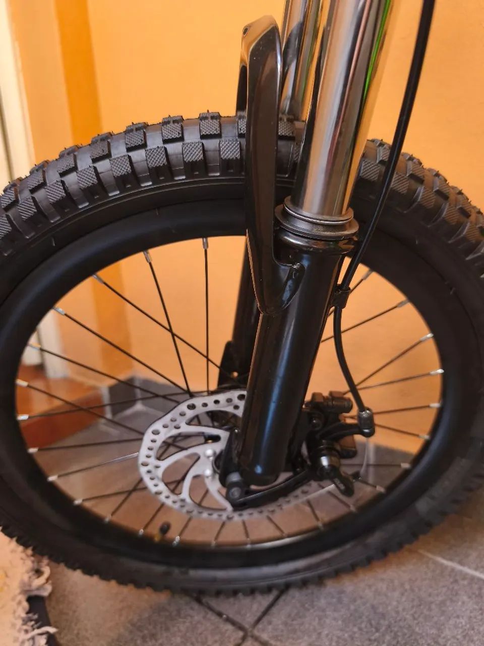 Bicicleta krw aro 20 7 marcha nova sem uso - Foto 3